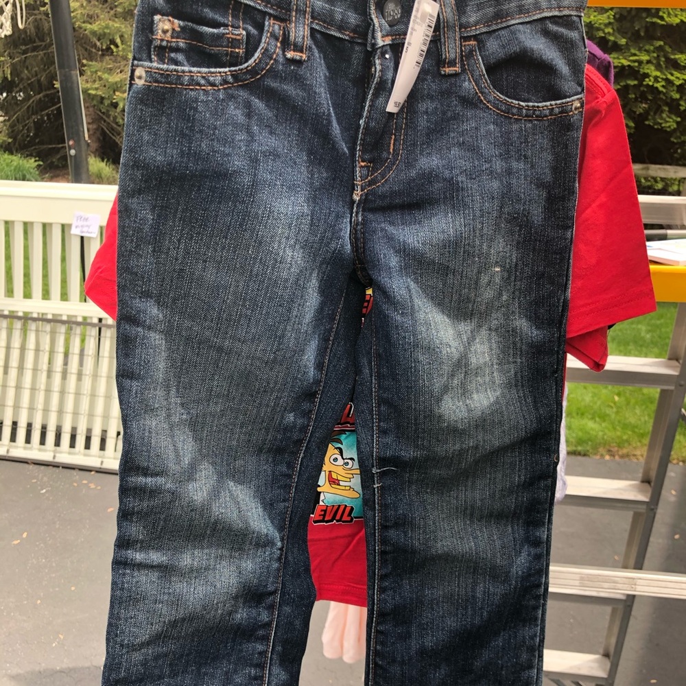 Jeans